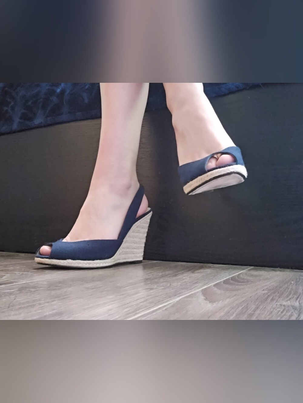 MICHAEL KORS Navy Peep-Toe Espadrille Wedge Slingbacks Size 8.5